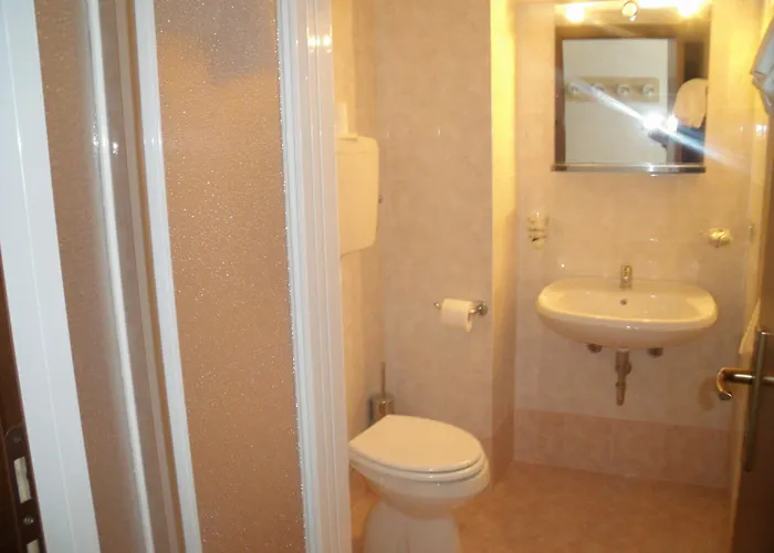 Hotel Noce 2*