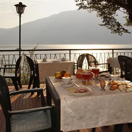 Szálloda Noce Limone sul Garda